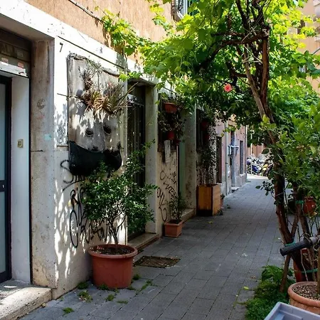 Delizioso A In Posizione Strategica Apartment Rome